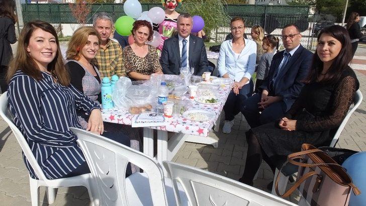 Burhaniye’de kermes geliri okula güvenlik olacak G4