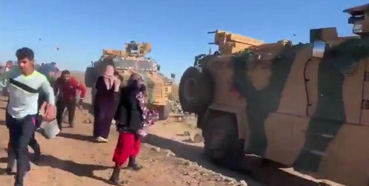 Türkiye ile Rusya'dan ortak devriye! Türk askeri zırhlı araçlara taşlı saldırı G2