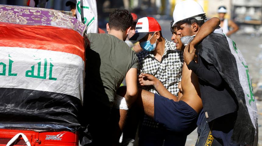 Irak'ın Basra kentindeki gösterilerde 8 kişi öldü!