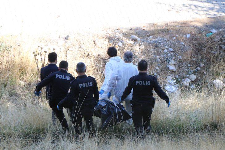 Adıyaman'da ağaca asılı erkek cesedi bulundu G2