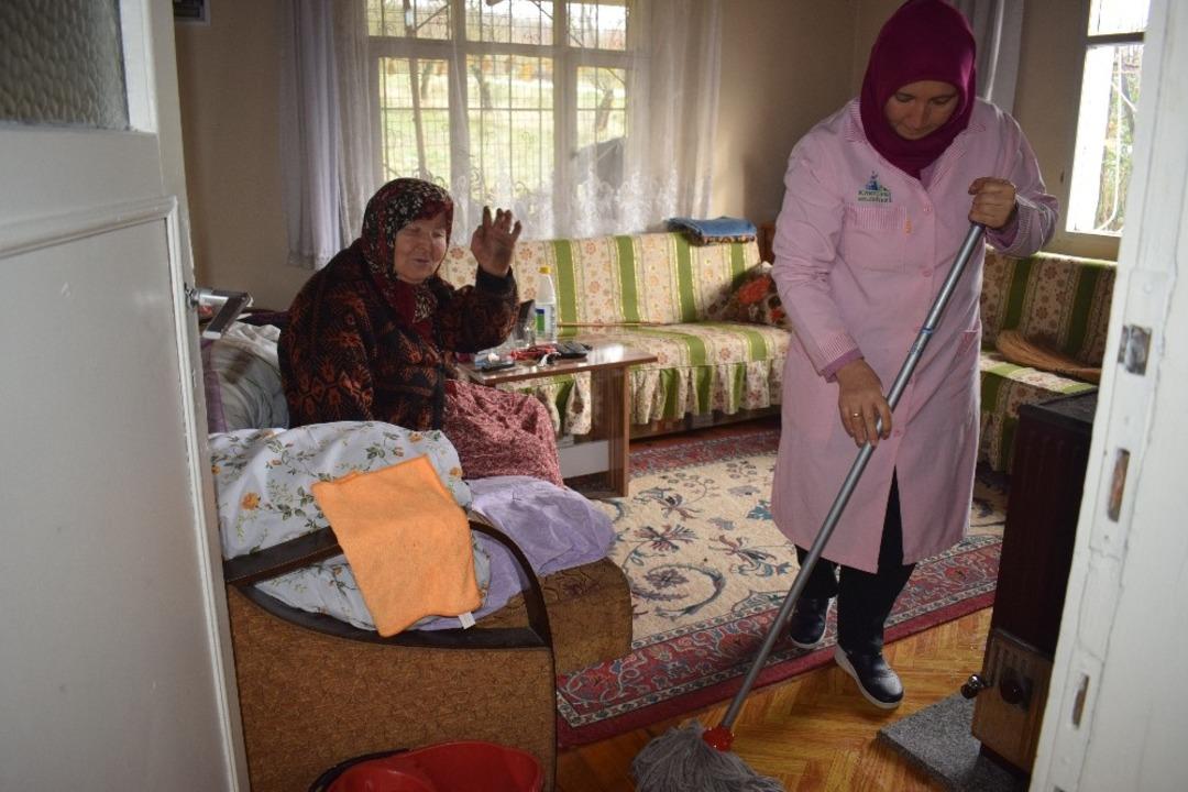 Alo Evlat Ekibi 48 haneye hizmet g&ouml;t&uuml;r&uuml;yor