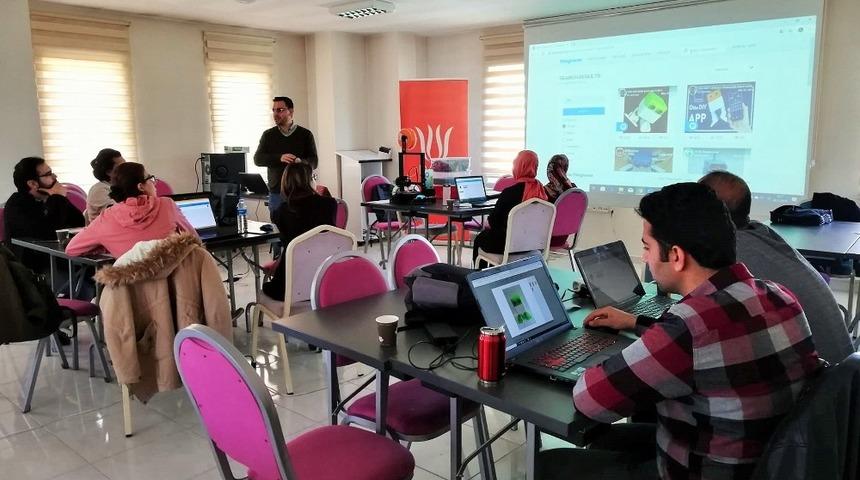 Van İl Milli Eğitim Müdürlüğü Robotik ve Kodlama Eğitmen Eğitimi tamamlandı