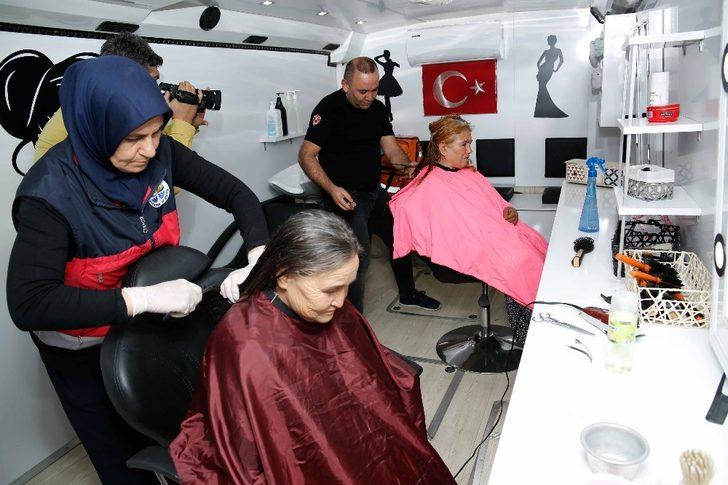 Özel gereksinimli çocuklara kişisel bakım G1