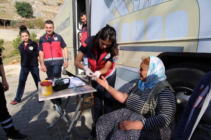 Özel gereksinimli çocuklara kişisel bakım G4