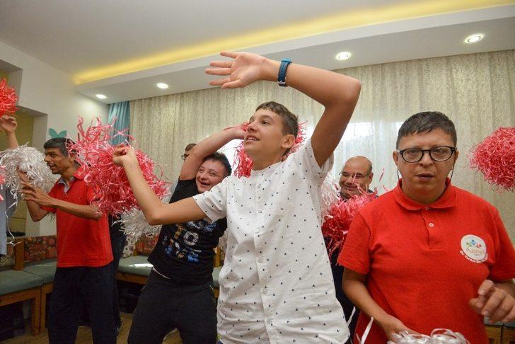 Otizmli çocuklar 'Aksaray’a sessiz kalma' diye haykırdı G1