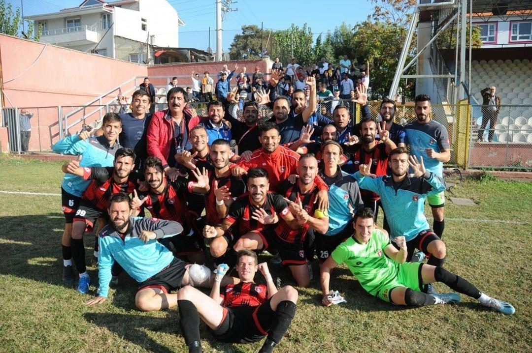 &Ccedil;iğli Belediyespor&rsquo;dan tarihi başlangı&ccedil;