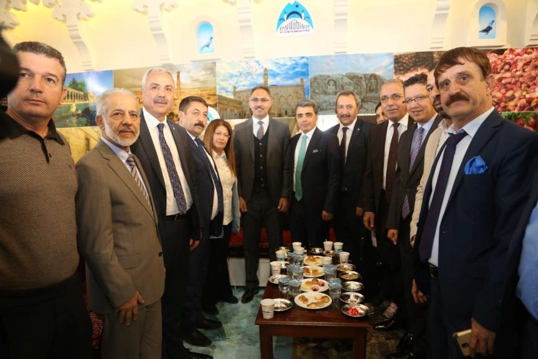 Eyy&uuml;biye Belediyesi turizm fuarındaki yerini aldı