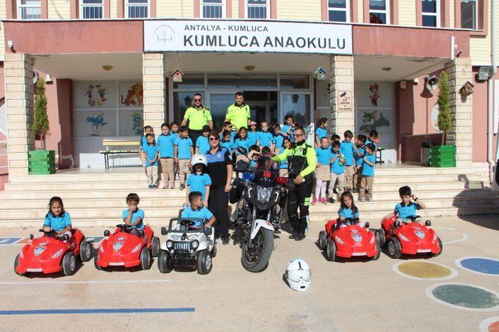 Miniklere uygulamalı trafik eğitimi G4