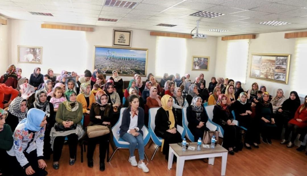 Kadın ve Gen&ccedil;lik Merkezinde Mevlid Kandili programı d&uuml;zenlendi