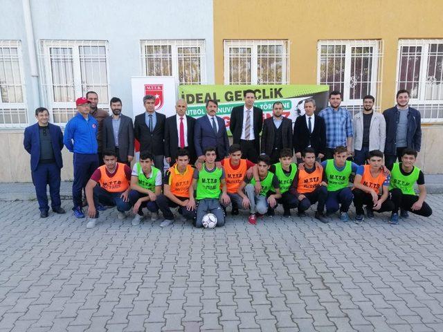 Malatya’da Gençlik Futbol Turnuvası düzenlendi