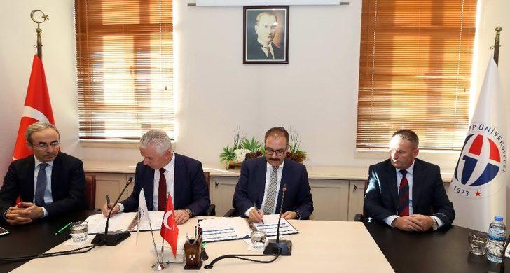 Gaziantep Üniversitesi ve Kuzey Makednya Vizyon Üniversitesi arasında akademik iş birliği anlaşması G2