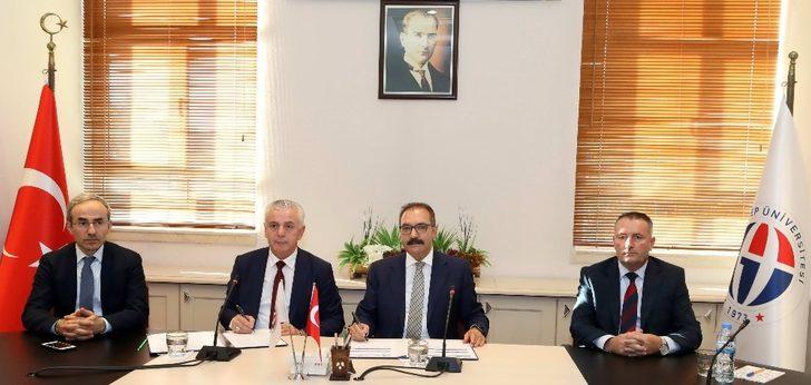 Gaziantep Üniversitesi ve Kuzey Makednya Vizyon Üniversitesi arasında akademik iş birliği anlaşması G3