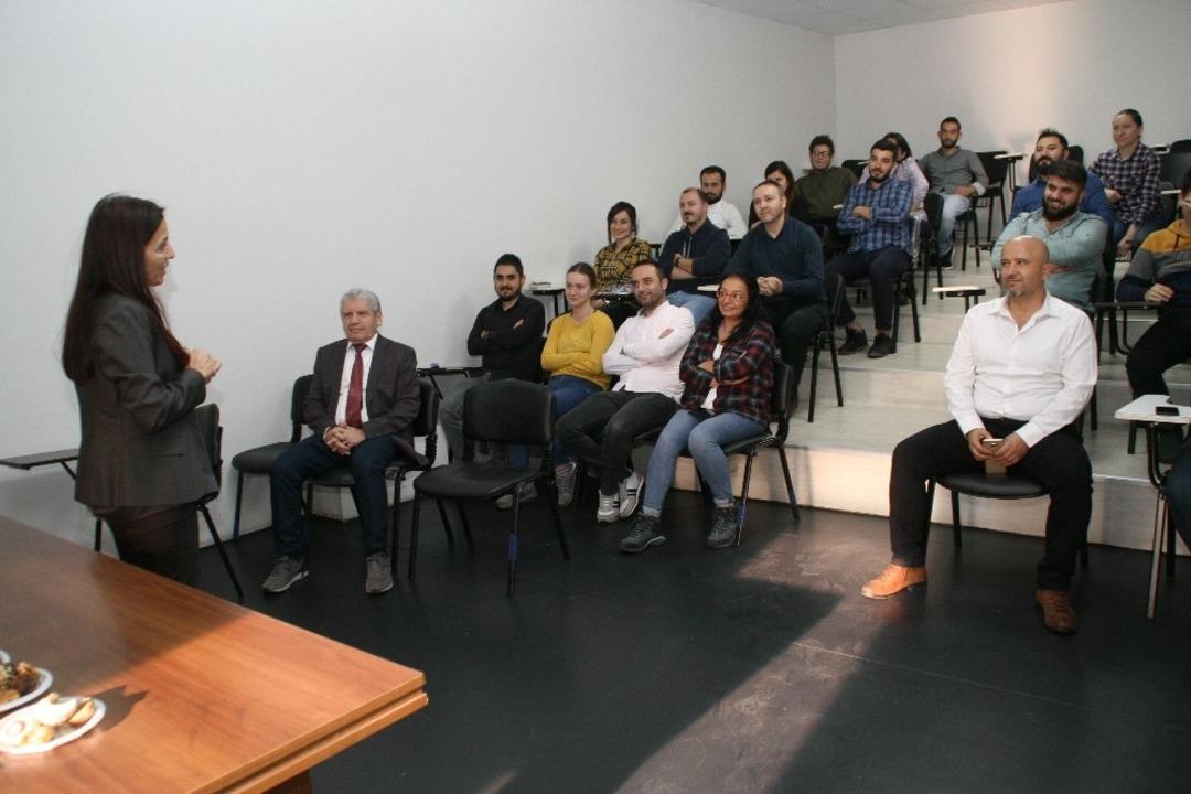 Y&ouml;netim kurulu başkanından personele İngilizce sertifika