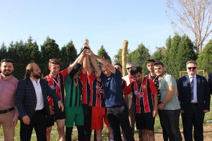 SUBÜ futbol turnuvası sona erdi G3