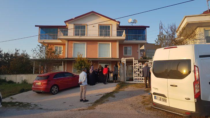 Acı olay! Evinin kapısında asılı bulundu G3