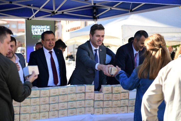 Altınordu Belediyesinden kandil simidi ikramı G4