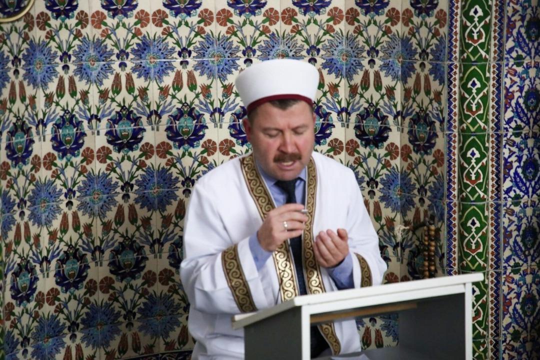 Kandilde camiler doldu taştı