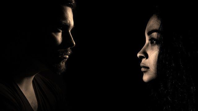 Partneriniz bunları yapıyorsa o ilişkinin fişini çekme zamanı gelmiş!