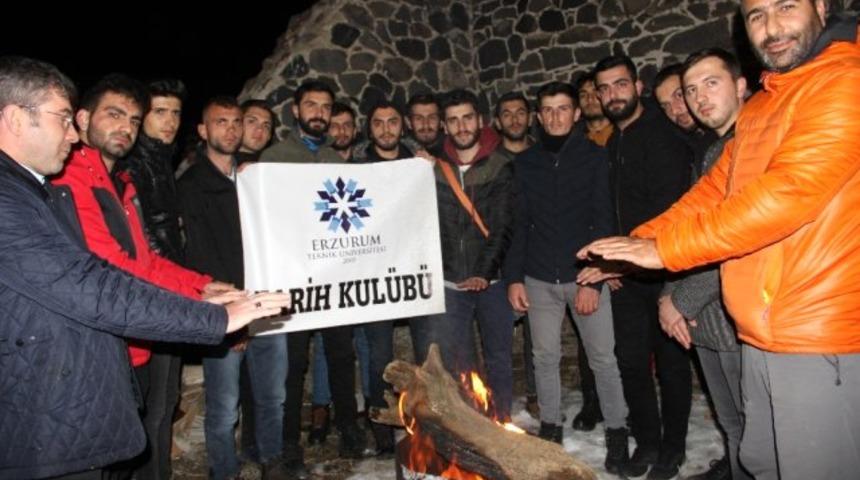  9 Kasım Tabyalar Yürüyüşü! Erzurum’da tarihi Aziziye ve Mecidiye tabyalarında saygı nöbeti