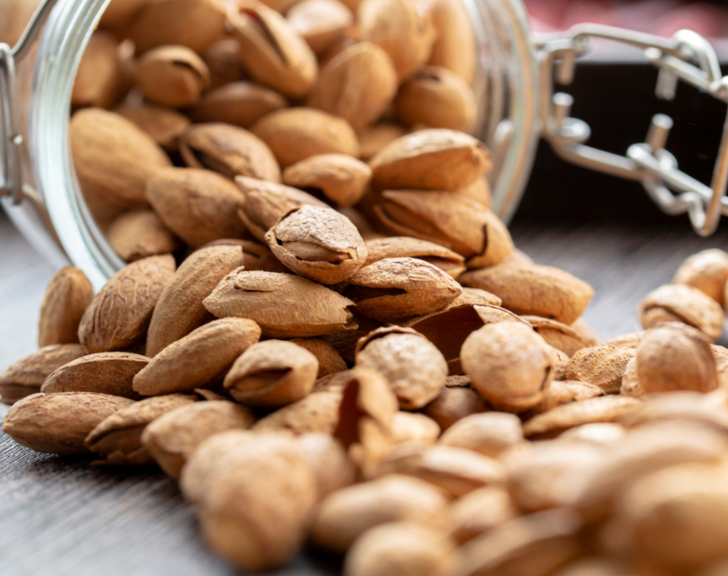 Elinizin altında olacak! Her gün badem yemeye başlarsanız vücudunuza olan 5 şey G4