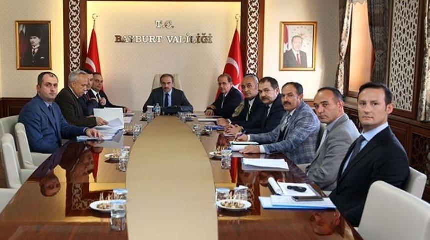 Y&uuml;ksek&ouml;ğrenim faaliyetlerine ilişkin g&uuml;venlik tedbirleri g&ouml;r&uuml;ş&uuml;ld&uuml;