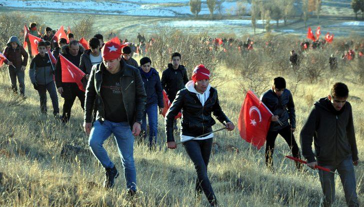 Binlerce Erzurumlu, Aziziye Tabyaları'na yürüdü G2
