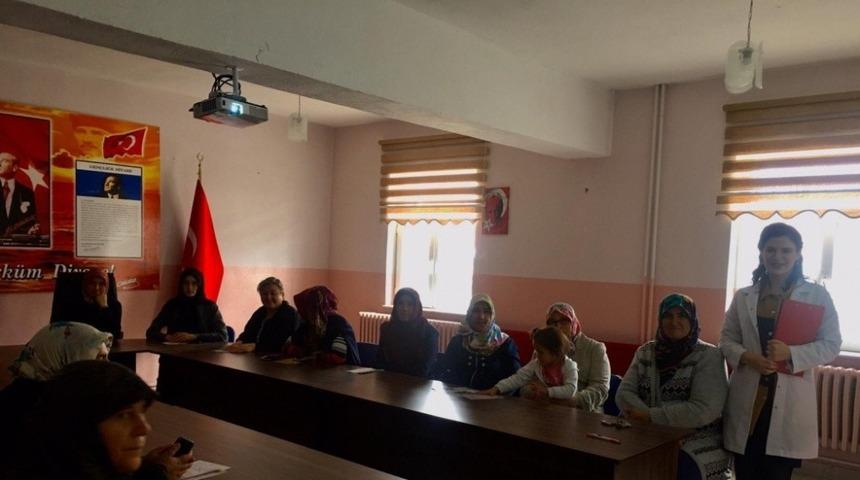 Aslanapa&rsquo;da &rsquo;Ruh sağlığını g&uuml;&ccedil;lendirme&rsquo; konulu seminer