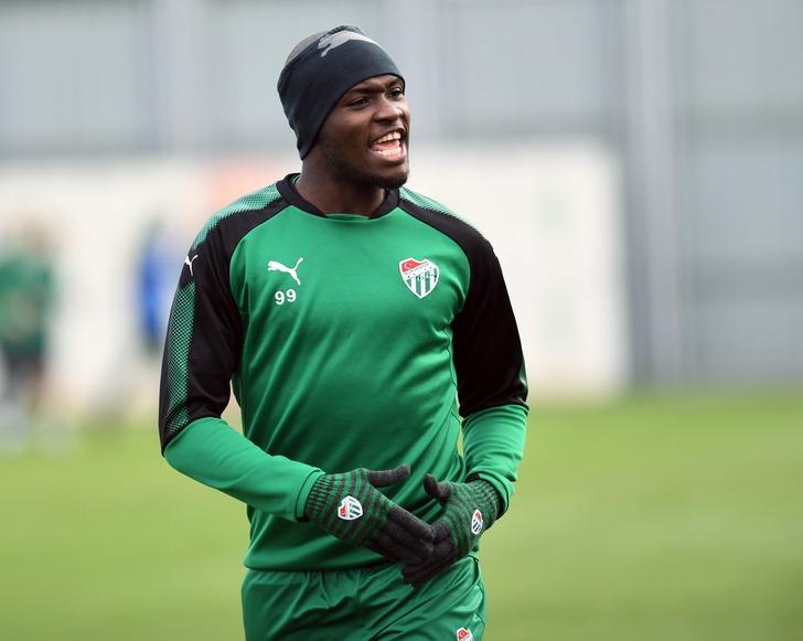 Sow: Fenerbahçe tercihimden dolayı gerçekten çok mutluyum G4