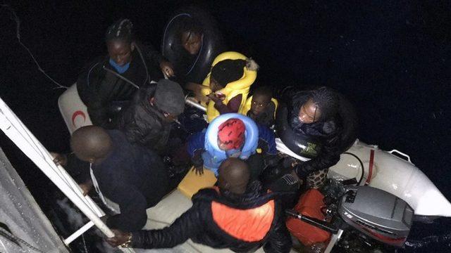 Göçmen botu battı: 1 kayıp