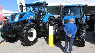 Faizler düştü, traktör satışları yükseldi