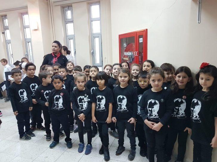 Düzce 23 Nisan ilkokulundan 10 Kasımda anlamlı sergi G1