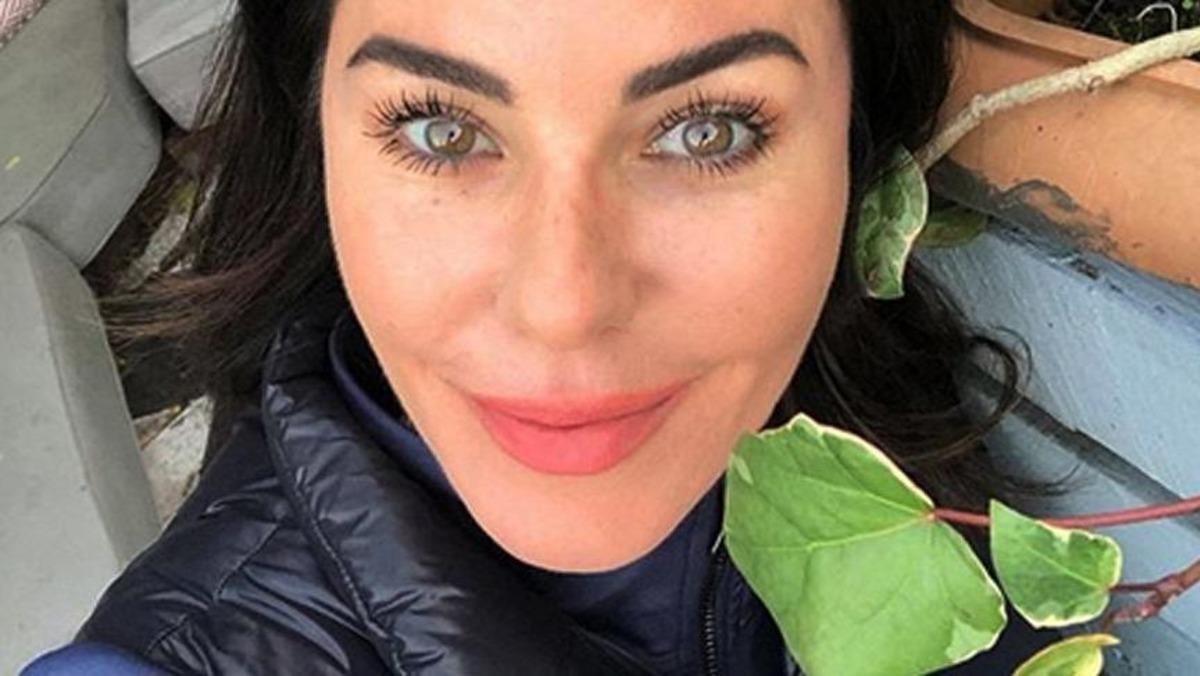 Defne Samyeli m&uuml;jdeyi verdi: Aylardır sabırsızlanıyordum