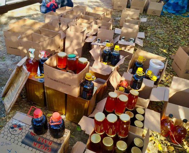 Eskişehir&rsquo;de 155 kilo izinsiz &uuml;retilen bal ele ge&ccedil;irildi 1