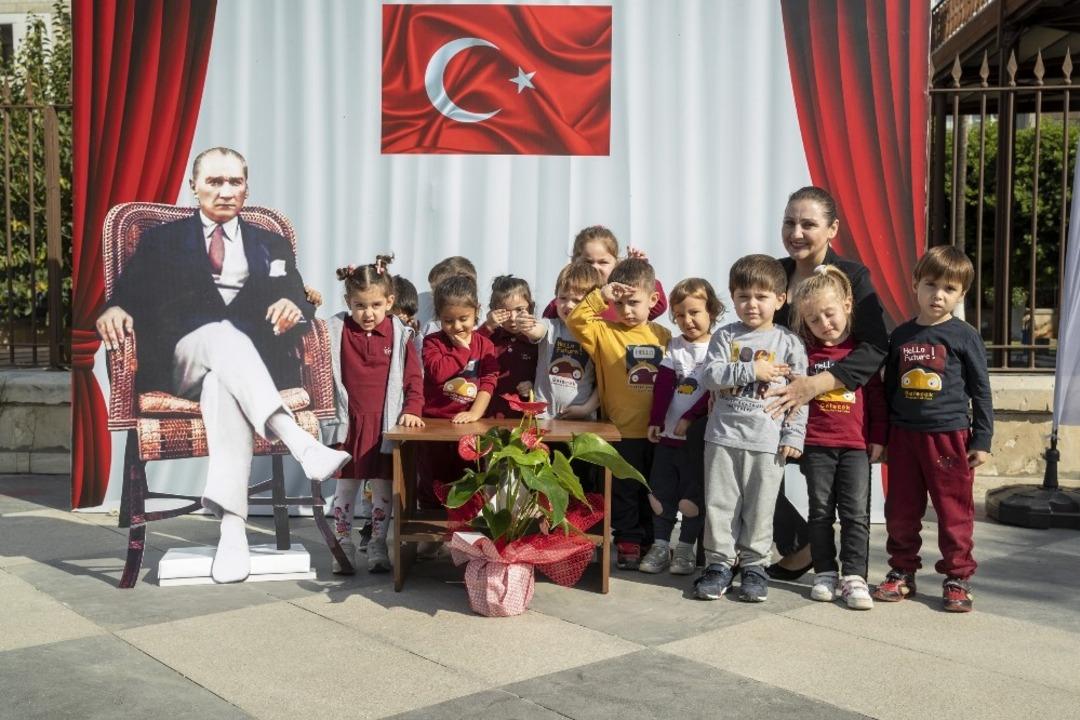 B&uuml;y&uuml;kşehir Belediyesi, Atat&uuml;rk Fotoğrafları sergisi a&ccedil;tı