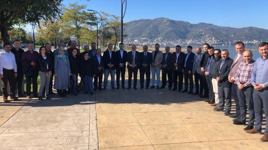 AK Parti’de eski ve yeni yöneticiler buluştu