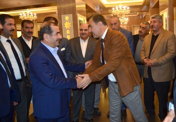 Milletvekili Taşar’dan Ahlat Belediyesi’ne ziyaret G3