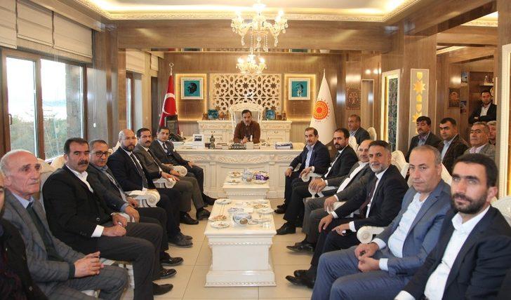 Milletvekili Taşar’dan Ahlat Belediyesi’ne ziyaret G4