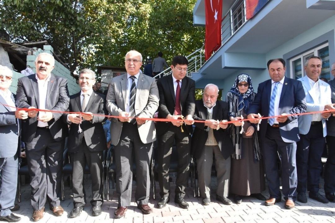 Uzun&ccedil;am Mahallesi, muhtarlık binası, Kur&rsquo;an kursu ve imam evi hizmete a&ccedil;ıldı