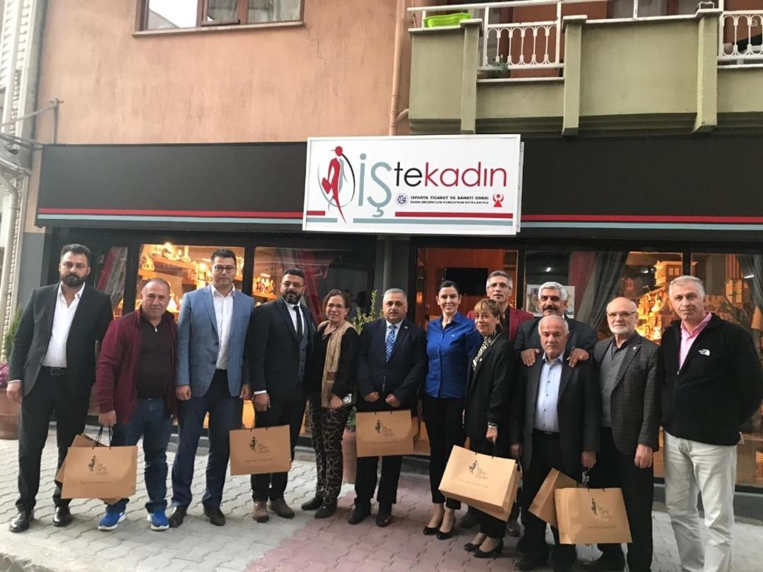 Muhtarlar Konfederasyonu G&uuml;ller Diyarı Isparta&rsquo;da