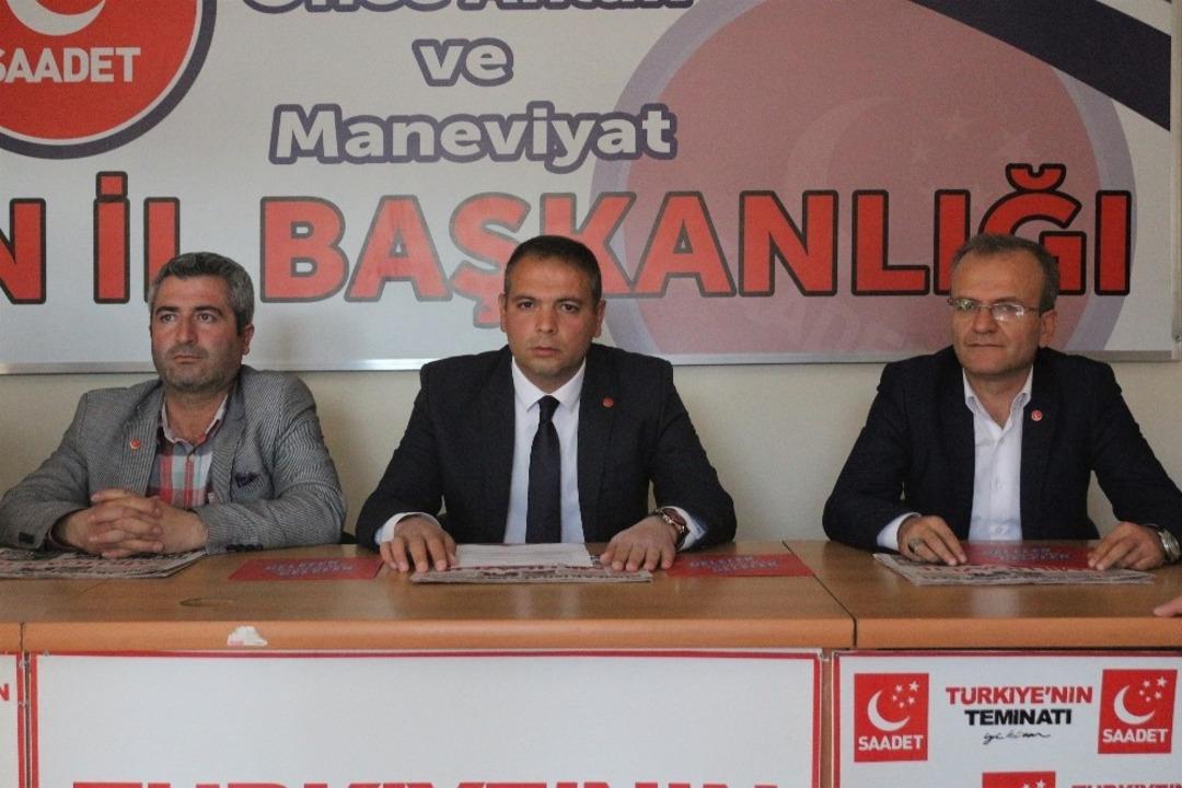 Başkan İlhan, &lsquo;Kent Meydanı&rsquo; projesini sordu