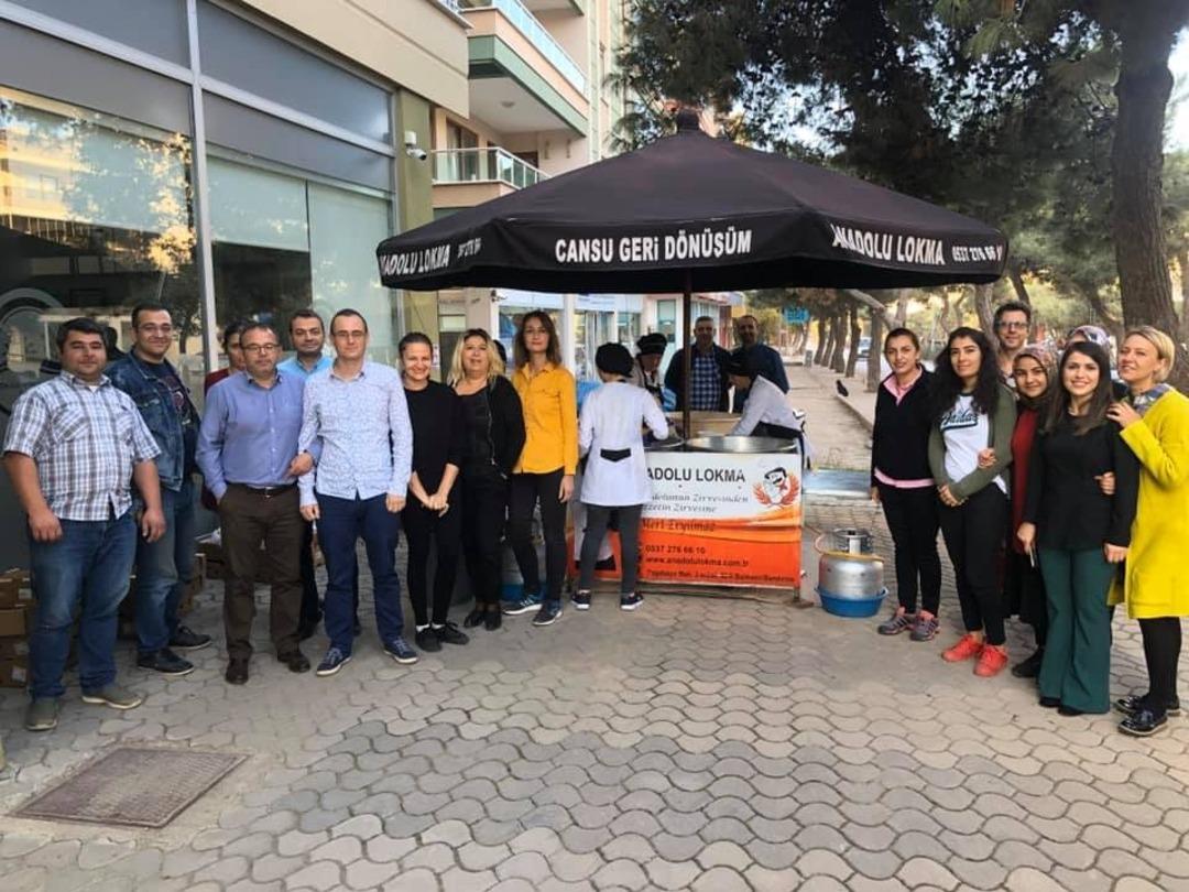 Zeytin hasatı i&ccedil;in lokma hayrı