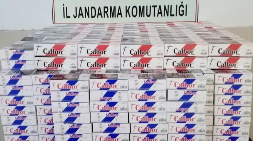 Jandarma makaron ele ge&ccedil;irdi