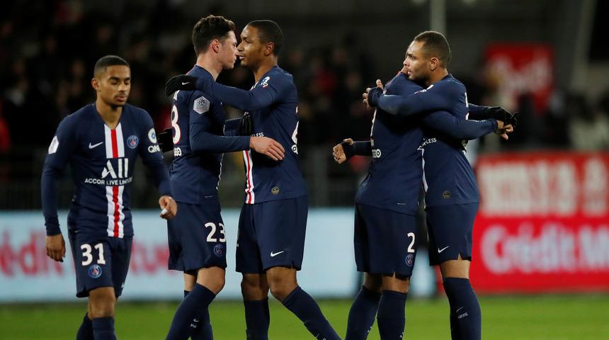 PSG, son dakikalarda bulduğu golle Brest'i mağlup etti