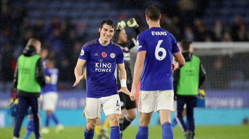 Leicester'ın zirve inadı! Arsenal'i geçtiler