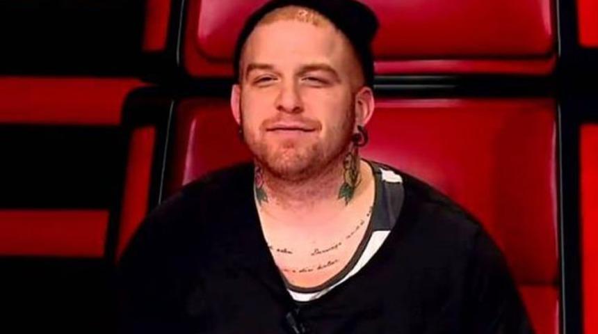 Gökhan Özoğuz'un 10 Kasım paylaşımına tepki!