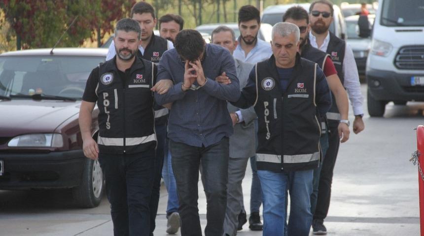 Adana’da FETÖ operasyonunda 2 kişi tutuklandı