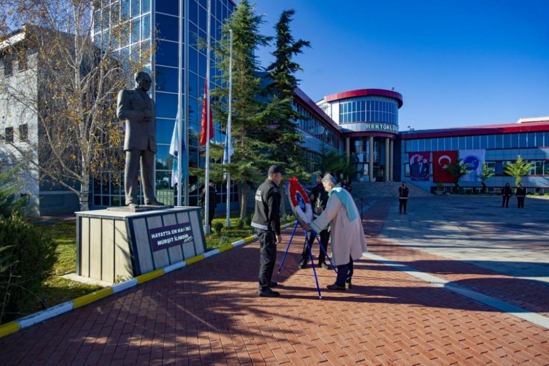 Van YY&Uuml;&rsquo;de Atat&uuml;rk&rsquo;&uuml; anma t&ouml;reni