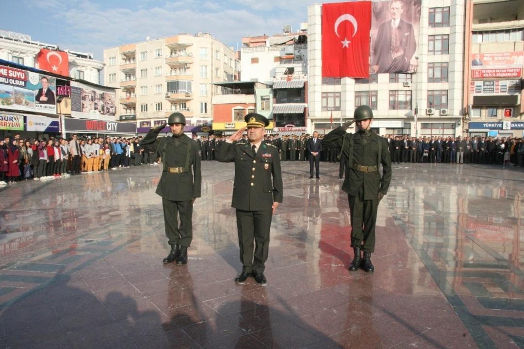 Kilis&rsquo;te Atat&uuml;rk t&ouml;renle anıldı