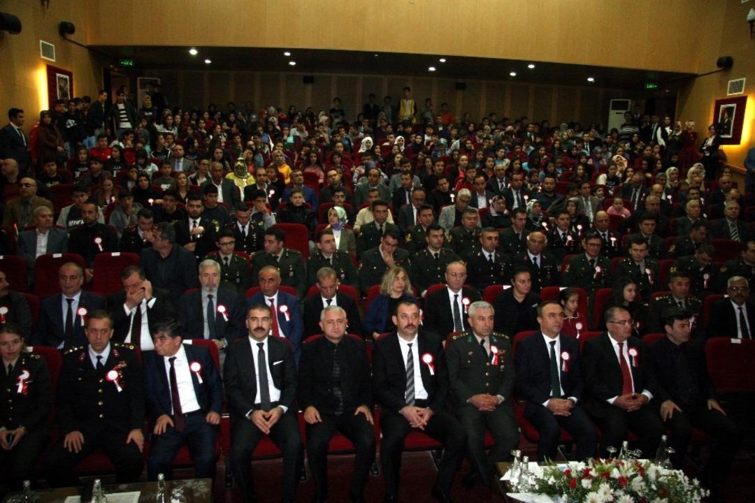 Atat&uuml;rk Kilis&rsquo;te t&ouml;renlerle anıldı