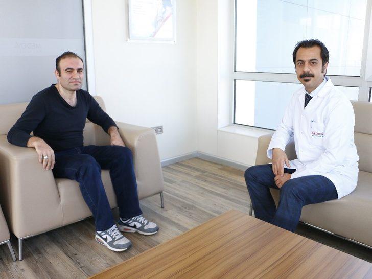 Literatüre girecek ameliyatla aşırı terlemeye çözüm G5